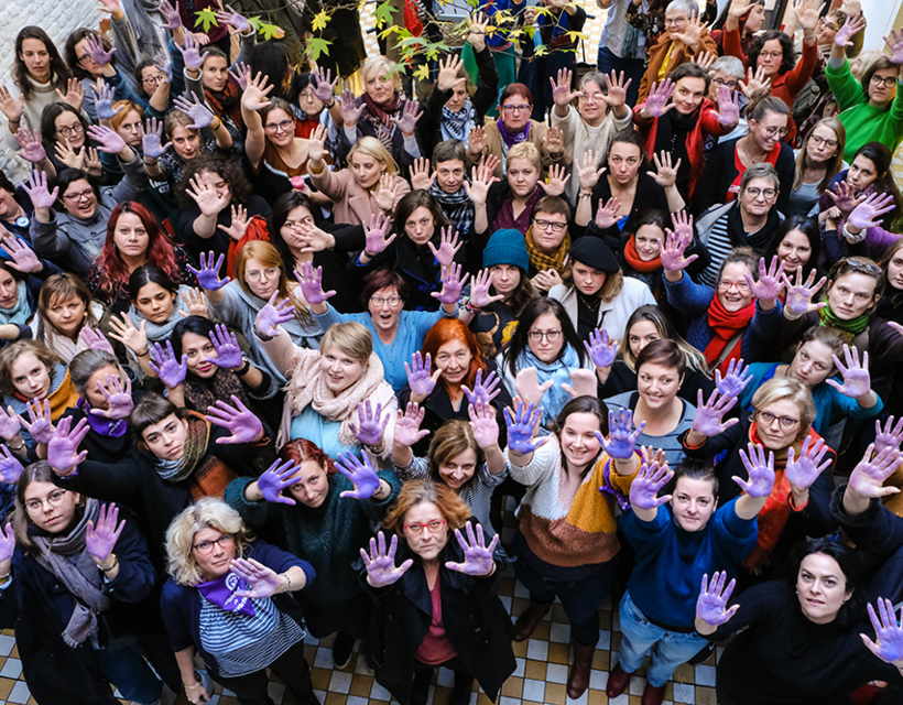 De strijd tegen geweld tegen vrouwen moet een versnelling hoger