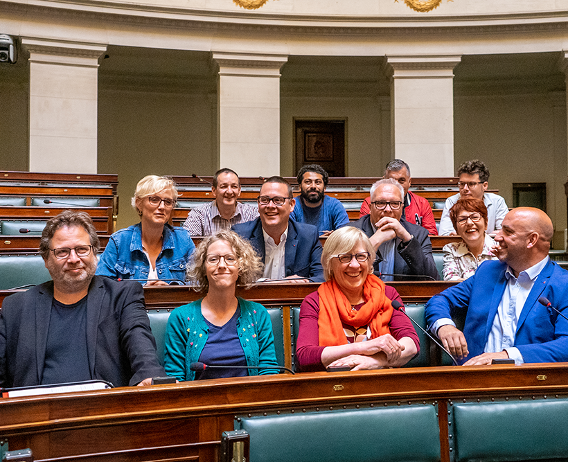 De twaalf pas verkozen volksvertegenwoordigers van de PVDA in de Kamer