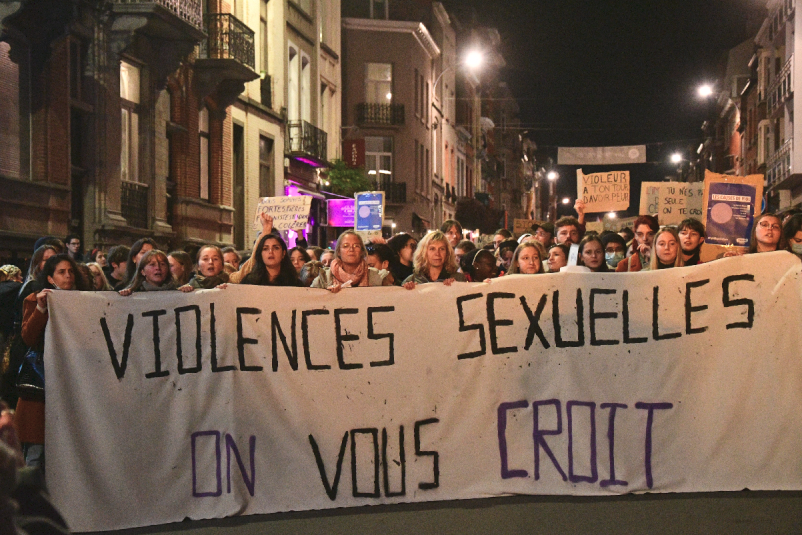 Seksueel geweld: “Slachtoffer, we geloven je. Aanrander, we zien je!” 