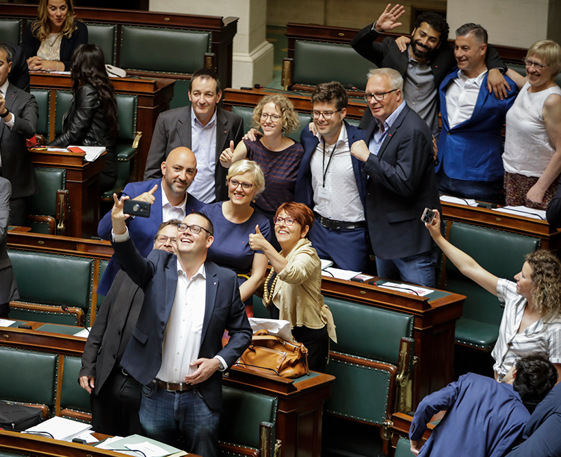 De 12 Kamerleden van de PVDA legden de eed af