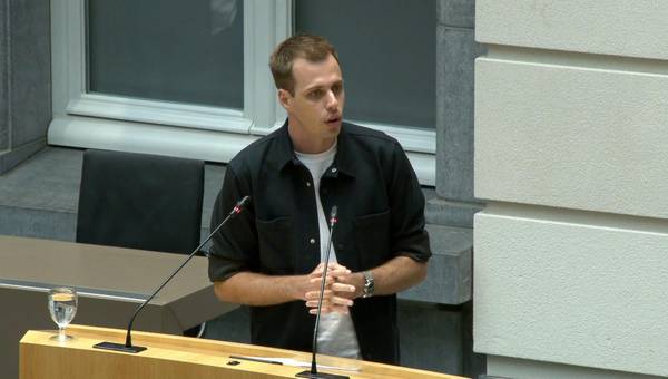 Jos D’Haese tijdens zijn tussenkomst in het Vlaams parlement
