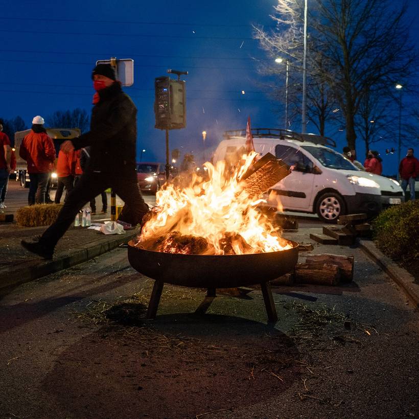 Vooruit begraaft de strijd voor hogere lonen