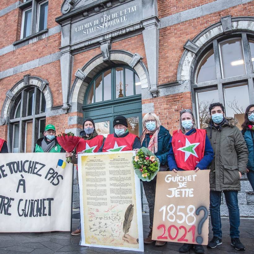 Sluiting van stationsloketten : PVDA steunt juridische actie tegen de regering en de NMBS