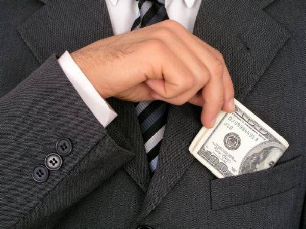FinCEN Files: 2.000 miljard zwart geld witgewassen dankzij grote banken, PVDA vraagt onderzoek