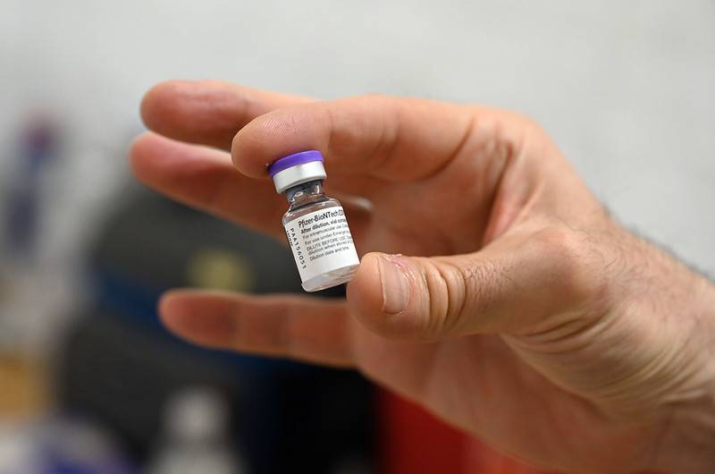 Comment la soif de profit de Big Pharma retarde la vaccination des héros du coronavirus
