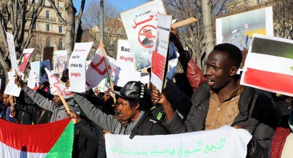 Soedan: de dictatuur wankelt onder massaal volksprotest
