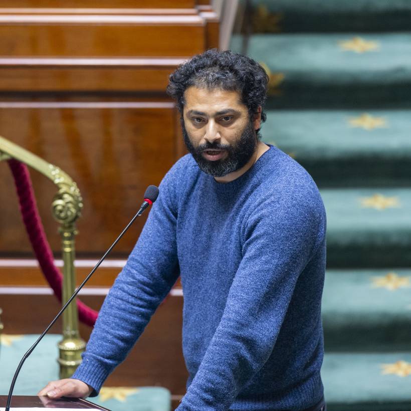 Nabil Boukili (PTB) intervient au Parlement sur la situation des sans-papiers