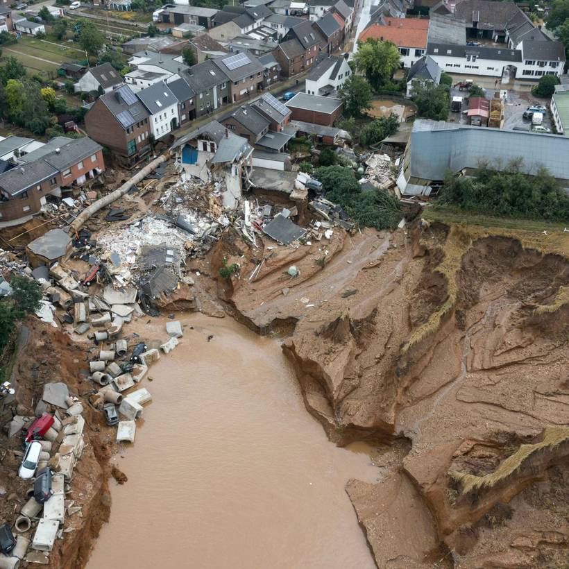 Overstromingen in Duitsland: “Een monumentaal systeemfalen”