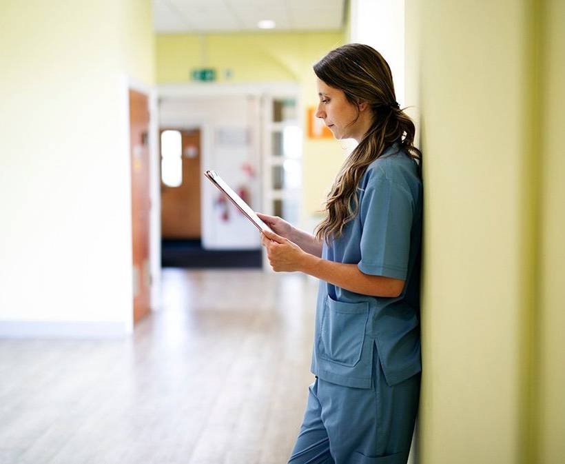 Alarmerende studie over onderbezetting in ziekenhuizen: “Besparingen van De Block moeten stoppen”