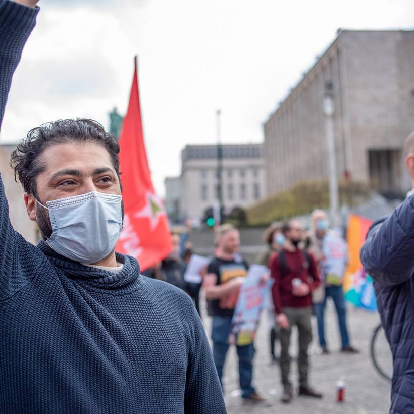 Overlegcomité: PVDA eist herstel van het recht om te betogen