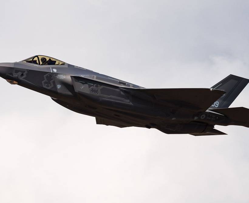 La ministre de la Défense avoue que le contrat des F-35 peut être rompu immédiatement