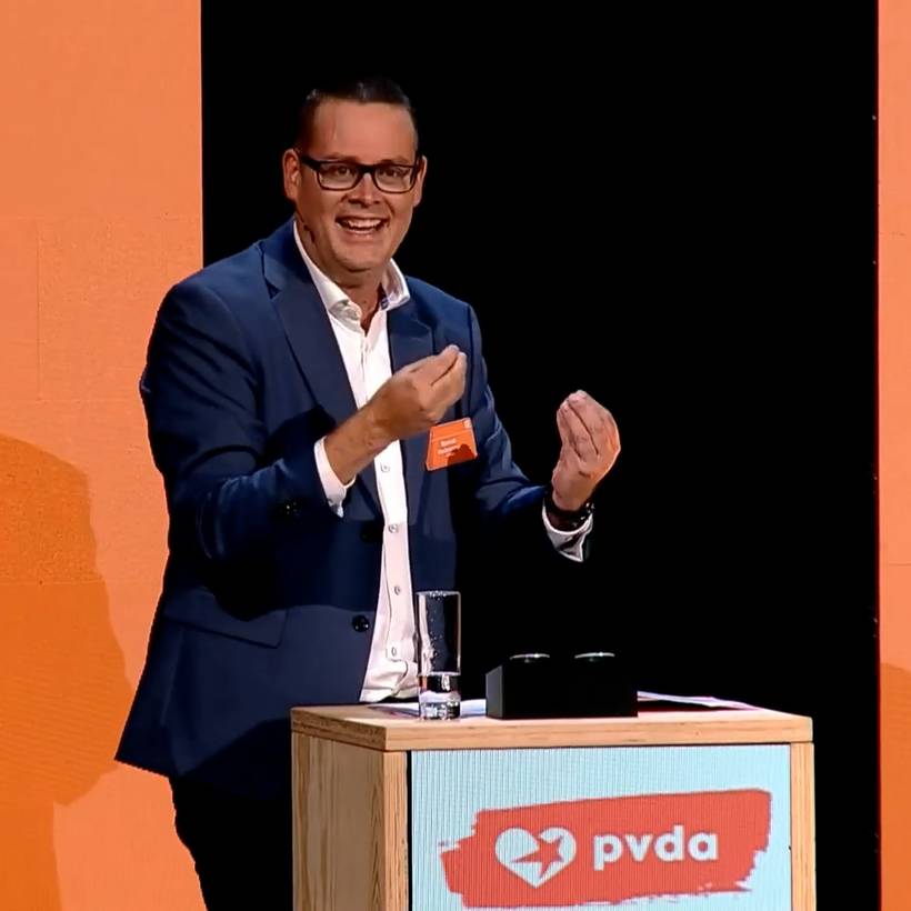 PVDA-voorzitter Raoul Hedebouw op het voorzittersdebat van Voka.