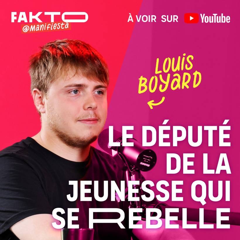 Louis Boyard parle dans le micro. Sur la photo, il est écrit: "Louis Boyard, le député de la jeunesse qui se rebelle."