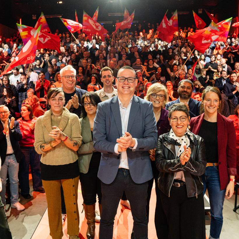 Photo de groupe du Congrès électoral du PTB