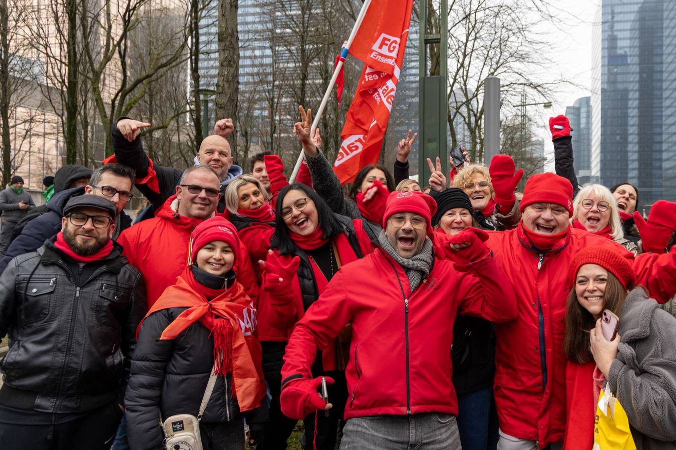 vakbondsbetoging 13 februari: Een groep vakbondsmensen