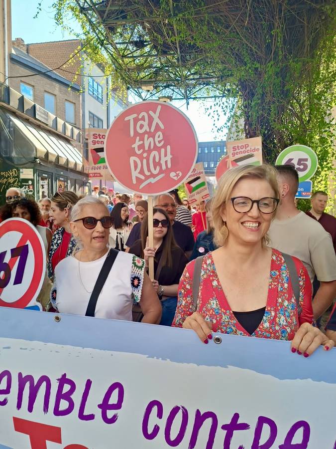 Sofie Merckx, cheffe de groupe du PTB à la Chambre, au 1er Mai à Charleroi